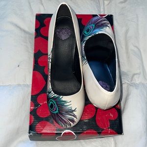 New TUK Peacock Heels